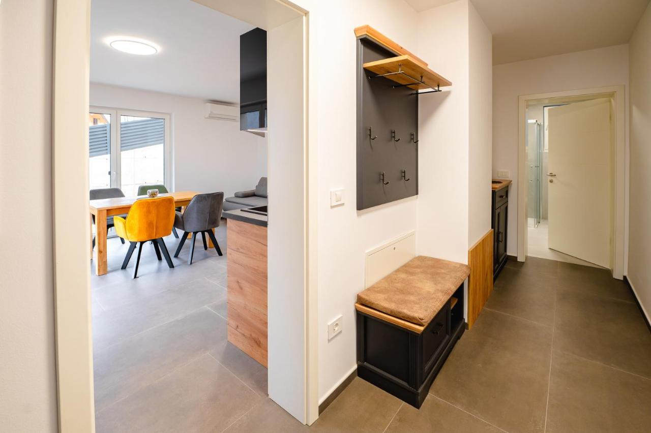 Apartments Luxury Ad Jesenice Exterior photo